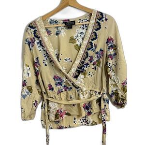 Angie Boho Floral Faux Wrap Top 3/4 Sleeves Tie Waist Sz M EUC / From Buckle BKE